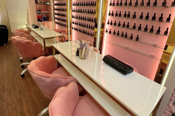 nail salon navi mumbai