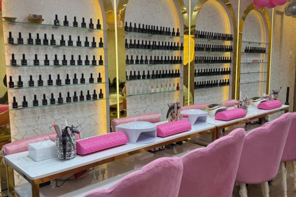 Best Nail salon Kandivali mumbai
