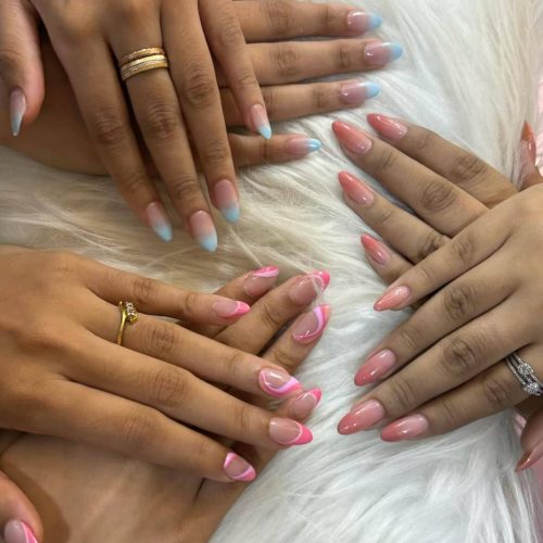 professional nail art studio in Than